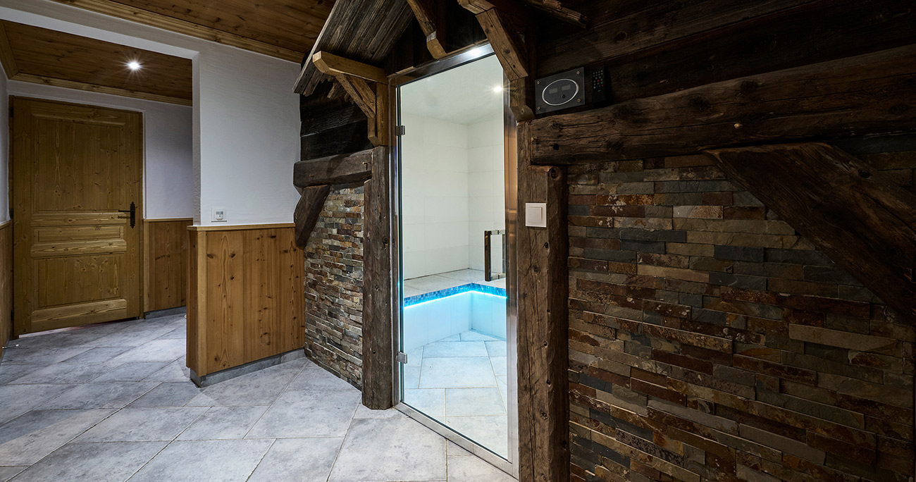 Chalet Hermine steam room