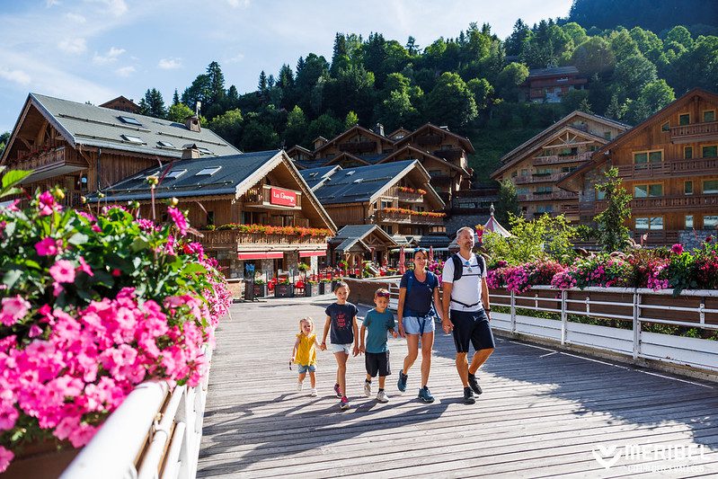 Things to Do in Meribel in Summer (2026 Guide): Hikes, Lakes, Biking & Family Activities 9 family exploring meribel in the summer