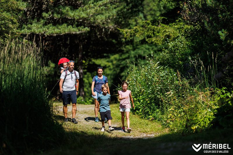 Things to Do in Meribel in Summer (2026 Guide): Hikes, Lakes, Biking & Family Activities 7 hiking trails for all ages in Meribel in the summer