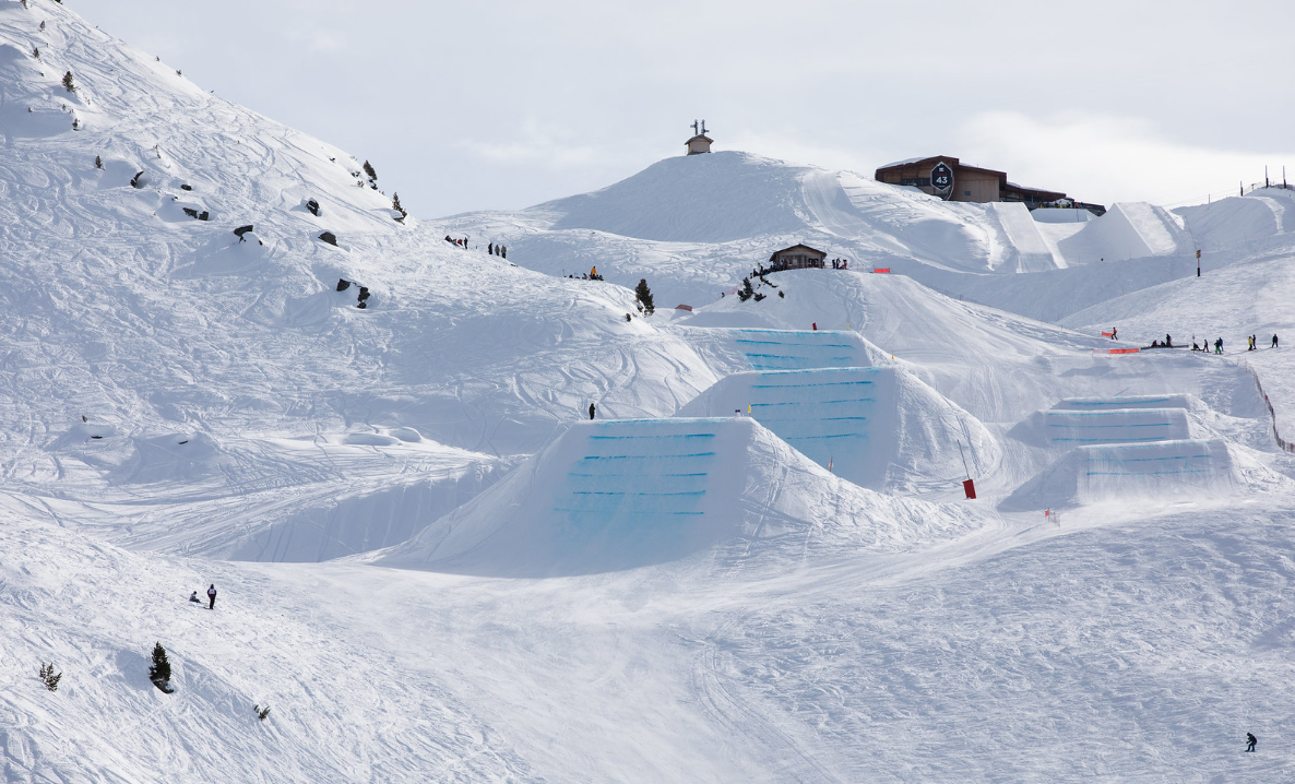 Snowboarding in Meribel - Best Snowboarding Spots 3 Snowboarding in Meribel