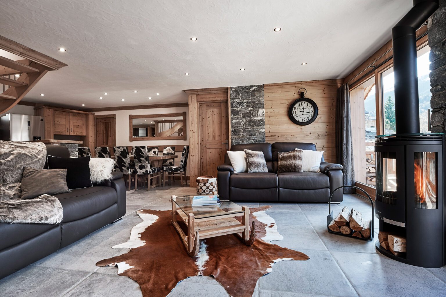 Independent Ski Chalets in Meribel | Ski Basics